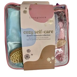 Livegreen Shower Essential‎ Collection; Exfoliating Gloves, Loofa, Body lotion